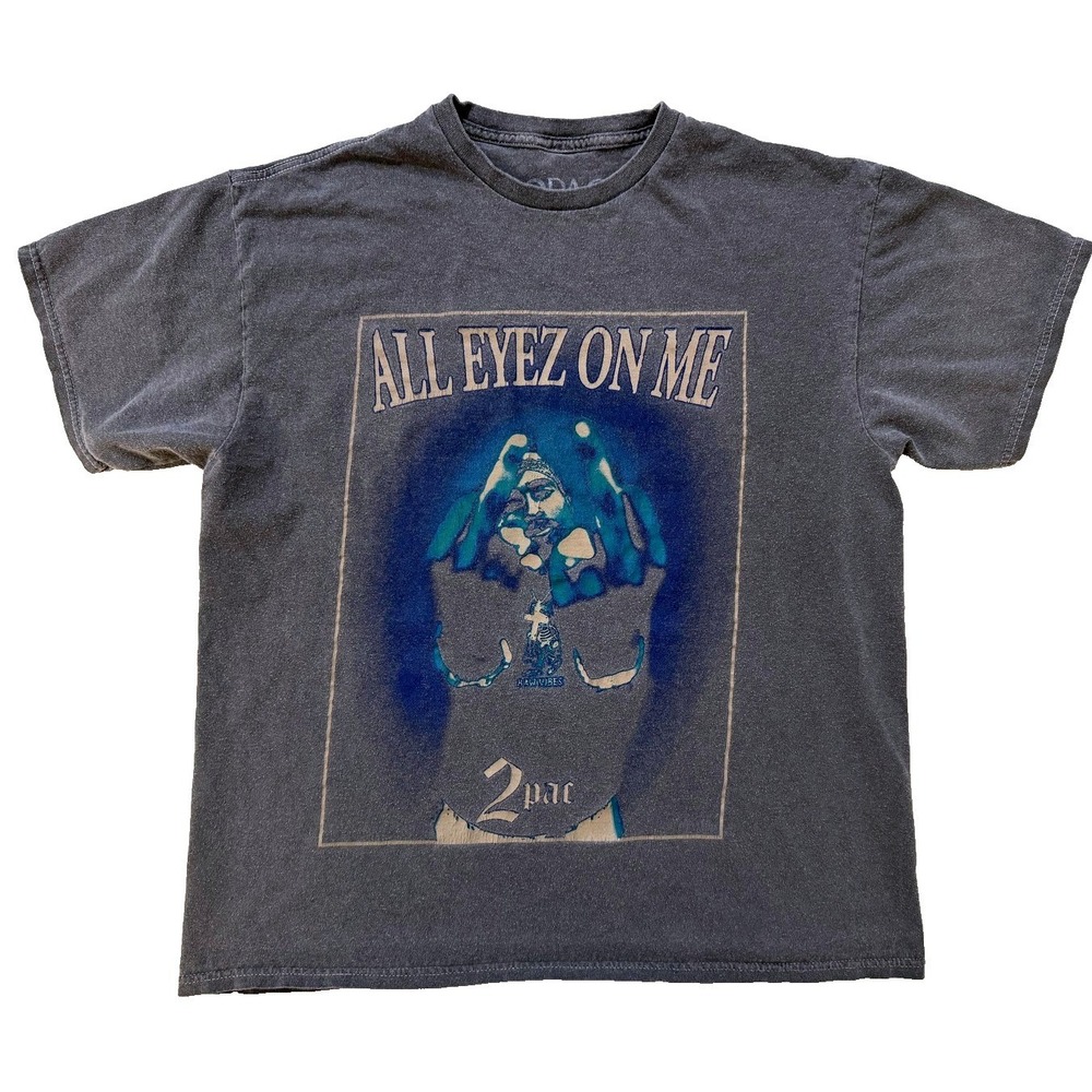 2Pac TShirt Mens LG Black All Eyez On Me Gray Album Tracklist Back Tupac Hip Hop